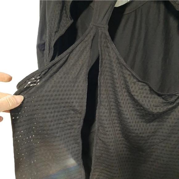 NWT womens black athletic long sleeve shirt by Zella from Nordstrom - Picture 4 of 7